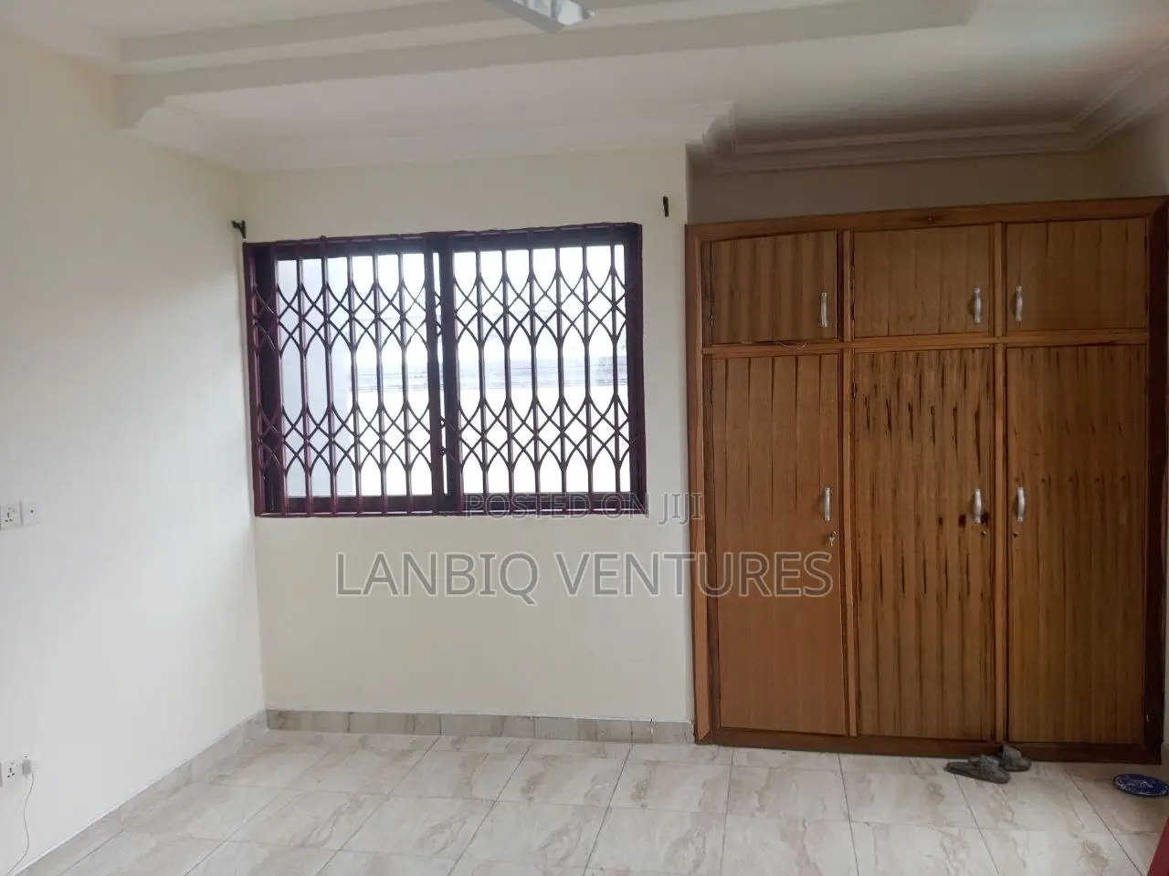 2bdrm Apartment in Madina for rent