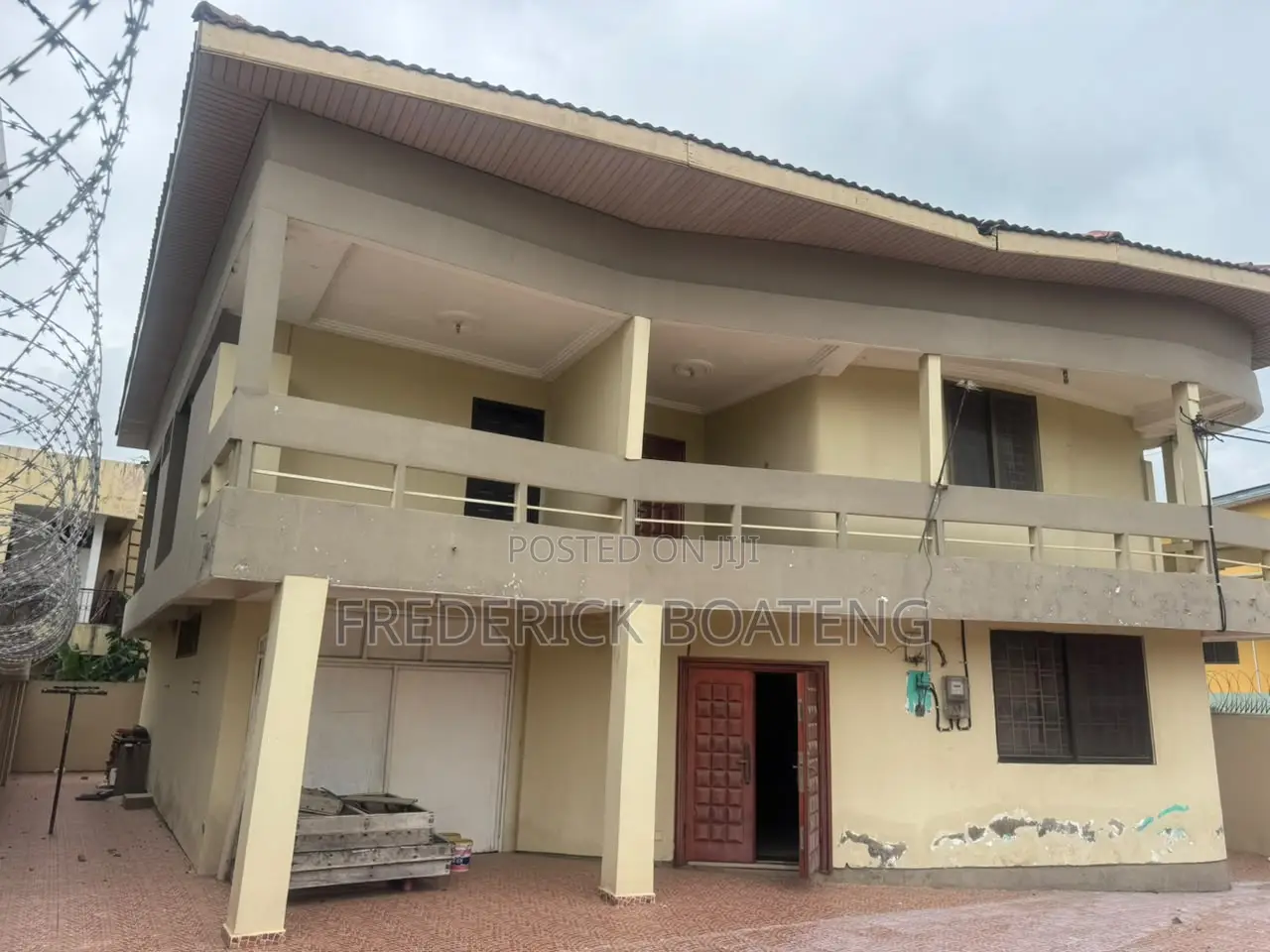 5bdrm House in Neoplan for rent