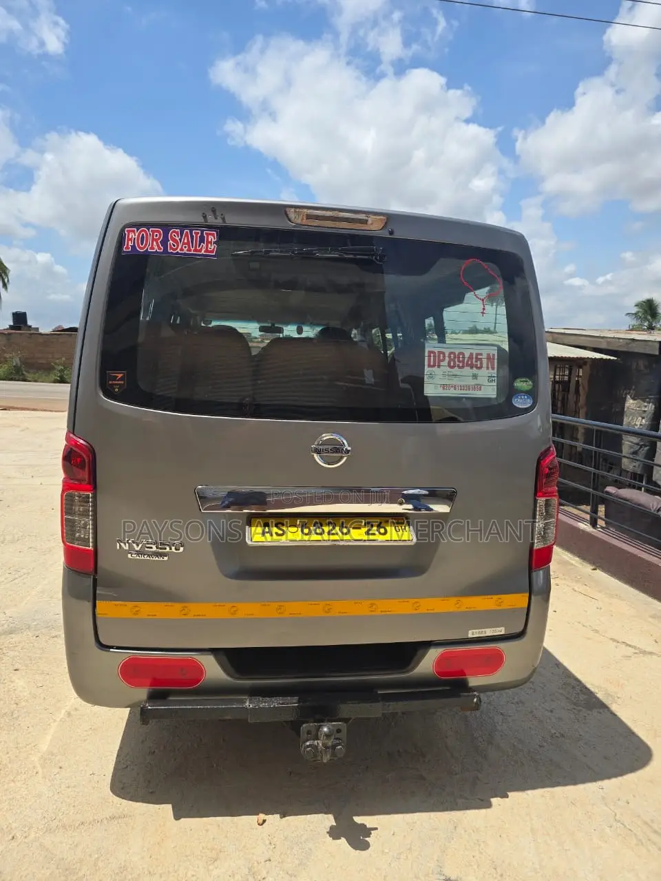 Nissan Caravan 2014 Gray