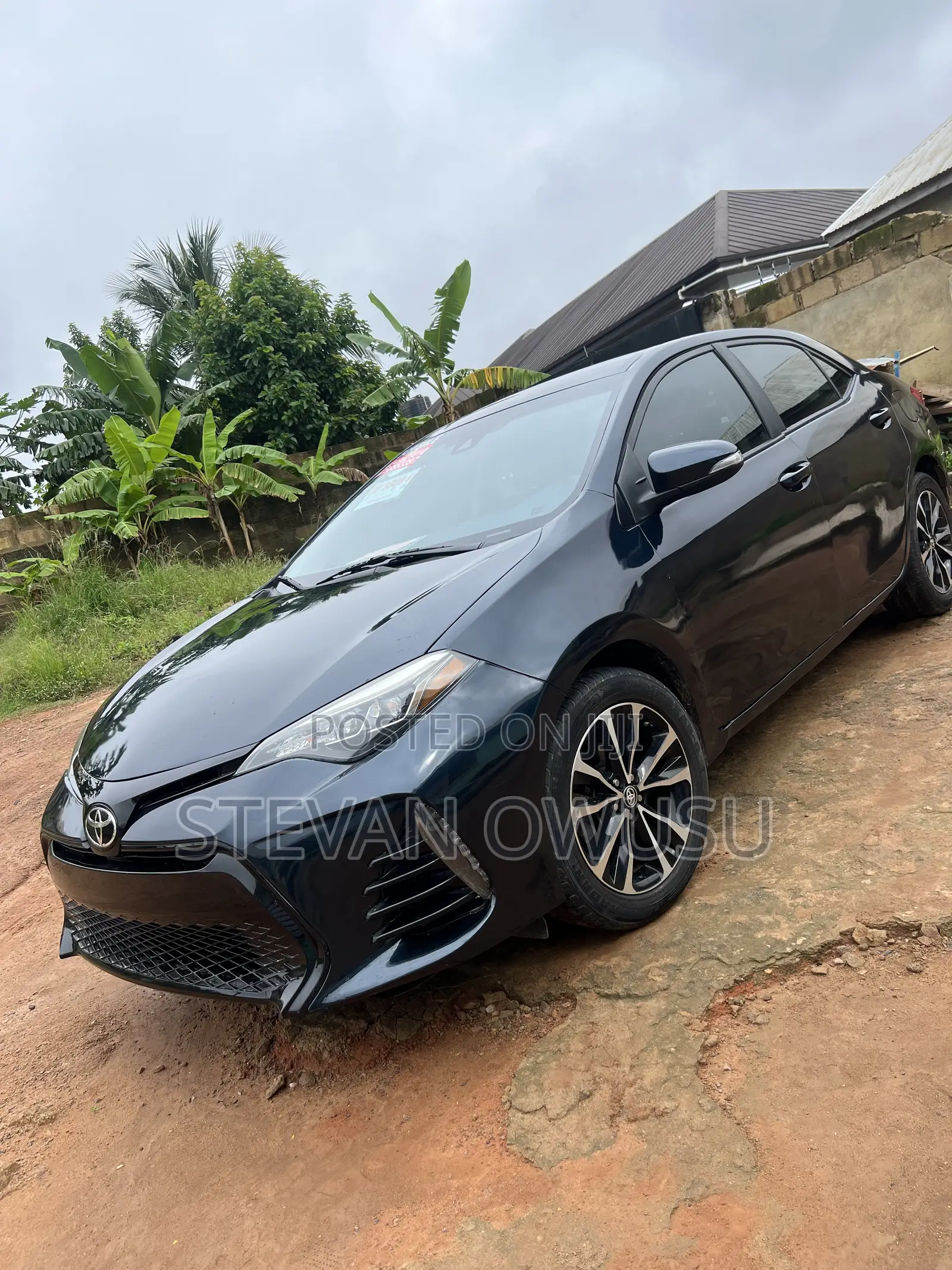 Toyota Corolla SE 4dr Sedan (1.8L 4cyl CVT) 2017 Blue