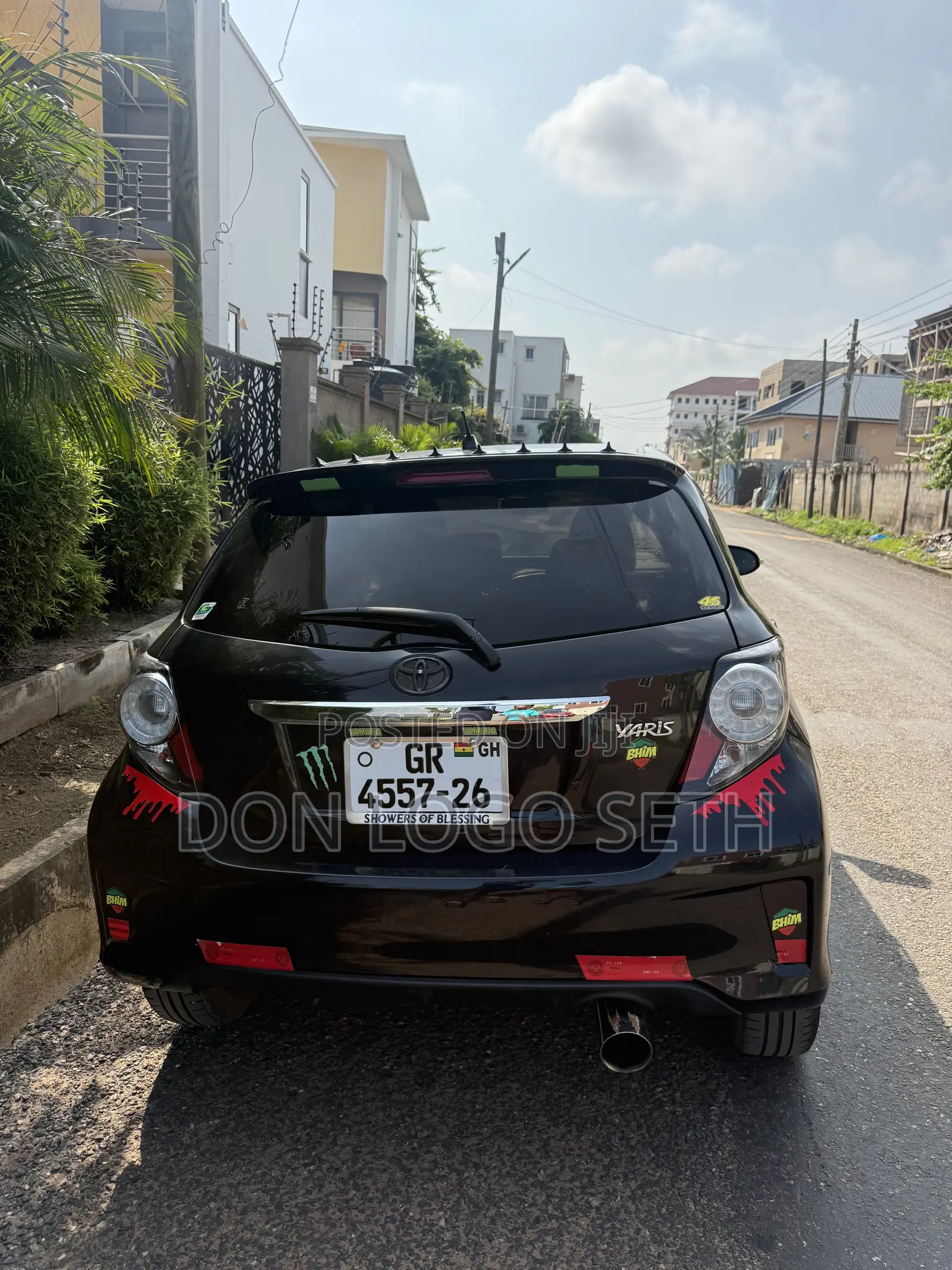 Toyota Vitz 1.3 AWD 3dr 2013 Black