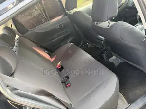 Toyota Vitz 1.3 AWD 3dr 2013 Black