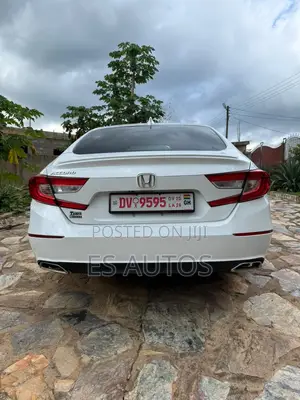 Honda Accord Sport 2.0T 2020 White