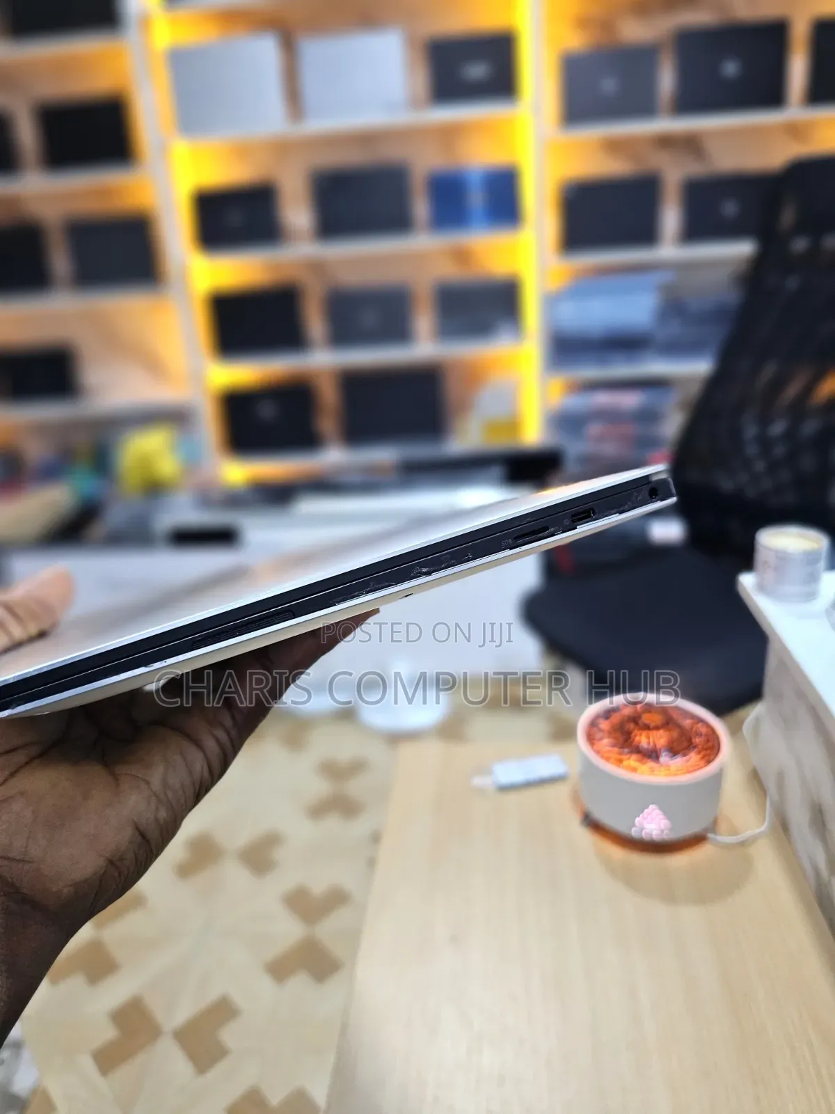 Laptop Dell XPS 13 7390 8GB Intel Core i5 SSD 256GB