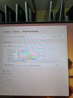 Samsung 27” UHD USB - C IPS Display