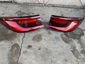 Infiniti QX50 Tail Light Pair