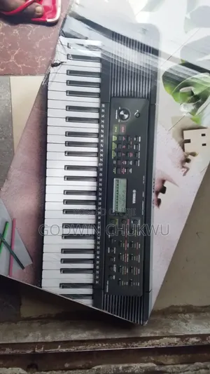 Yamaha PSR-E283 Keyboard