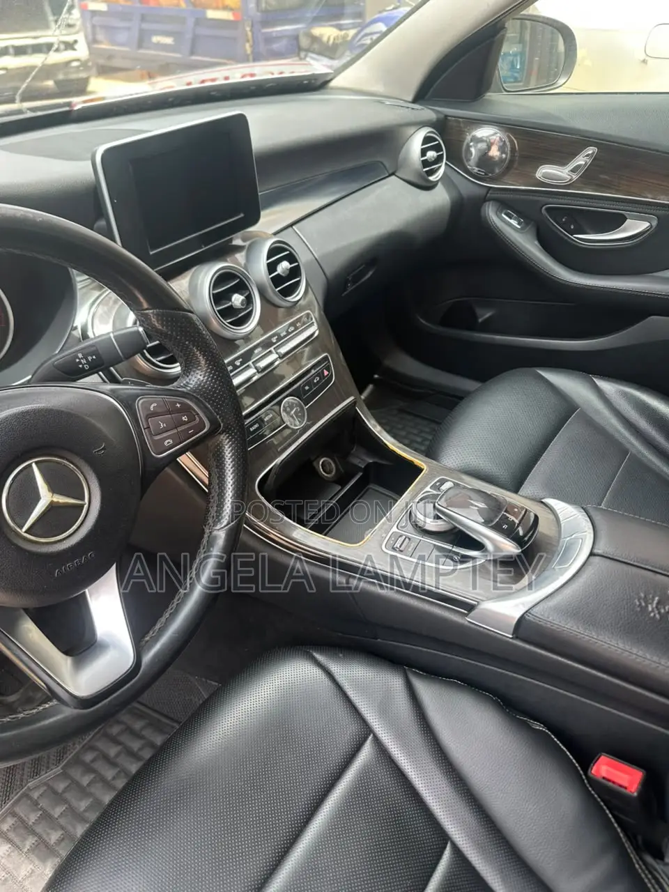 Mercedes-Benz C300 2015 Blue