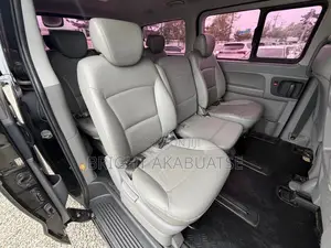 Hyundai Starex 2017 Black