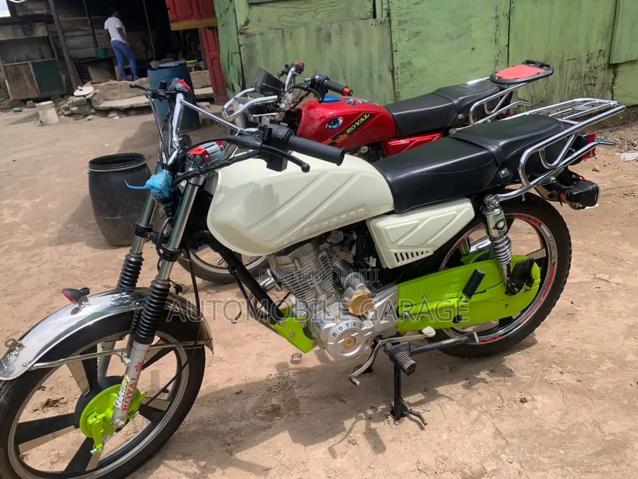Royal RY125 2025