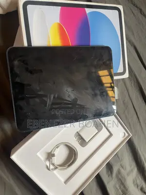 New Apple iPad 10.2 (2021) 128 GB Blue