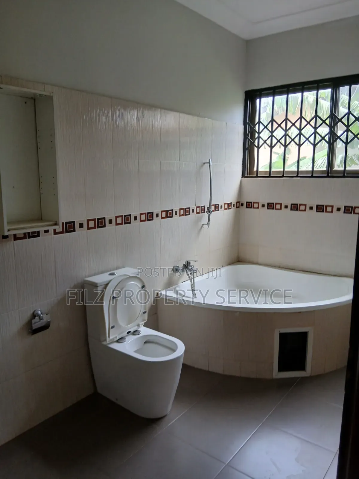 4bdrm House in Comet Police Station, Kwabenya for rent