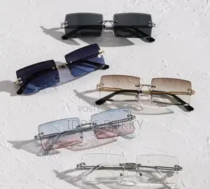 Fashionable Eyeglass