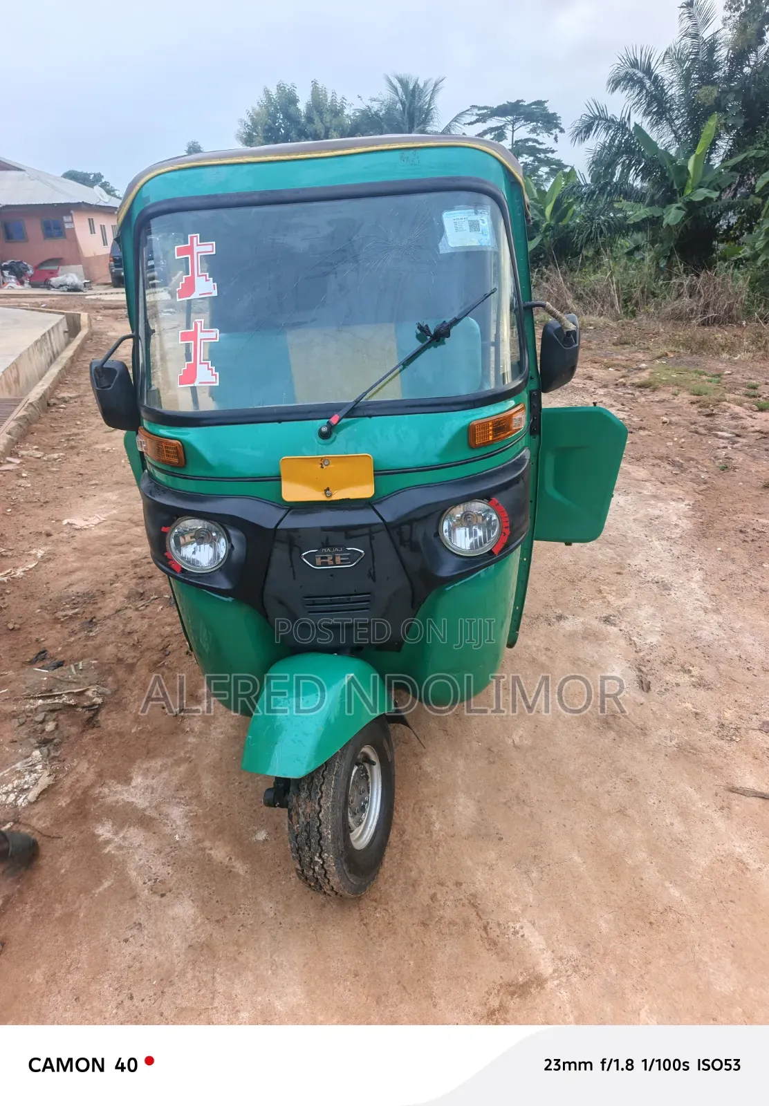 Bajaj RE 2025 Green