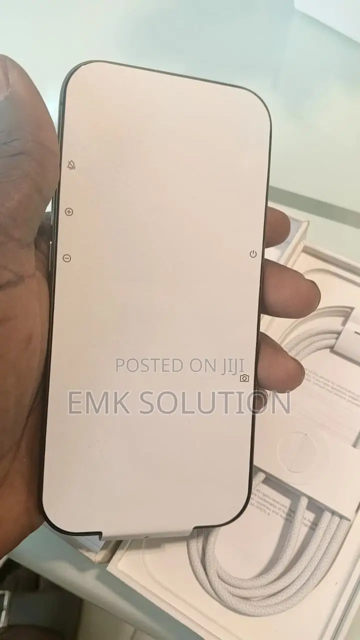 New Apple iPhone 17 256 GB Black
