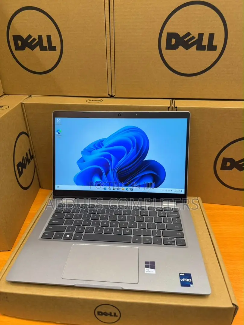 New Laptop Dell Latitude 5330 16GB Intel Core i5 SSD 512GB