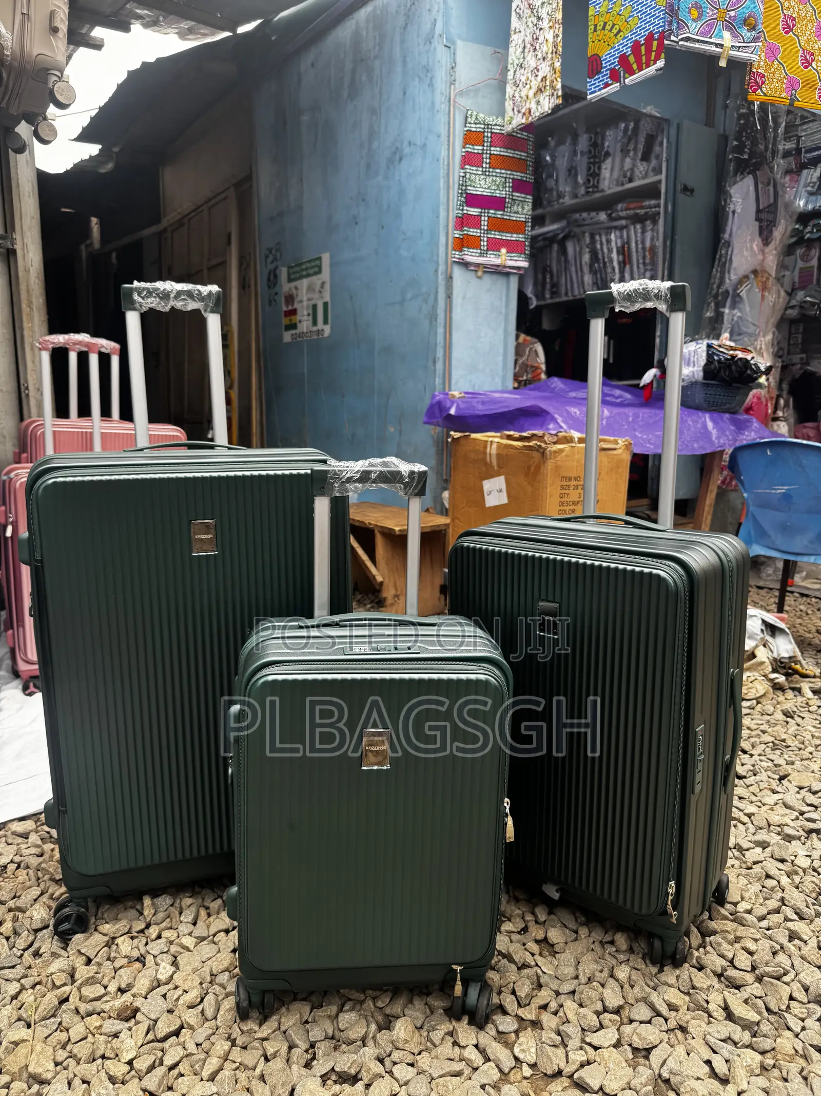 Three in One Trolley Traveling Bags Sizes L28 M24 S20 Inch