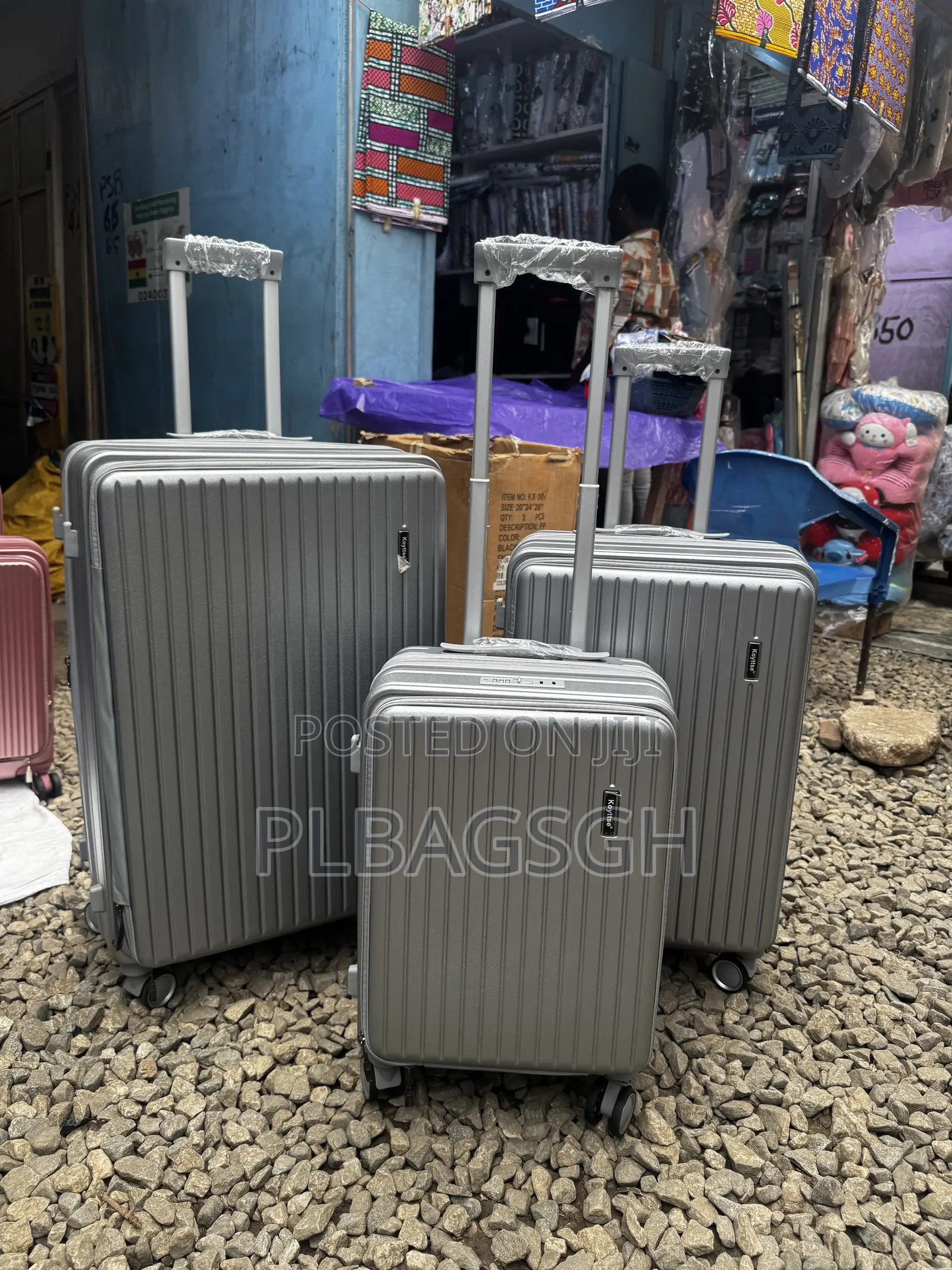 Three in One Trolley Traveling Bags Sizes L28 M24 S20 Inch