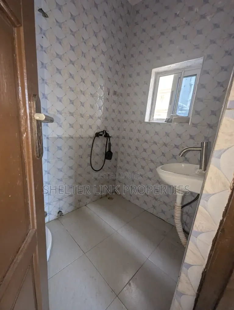 1bdrm Apartment in Dansoman, Keep Fit for rent