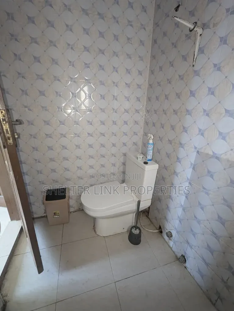 1bdrm Apartment in Dansoman, Keep Fit for rent