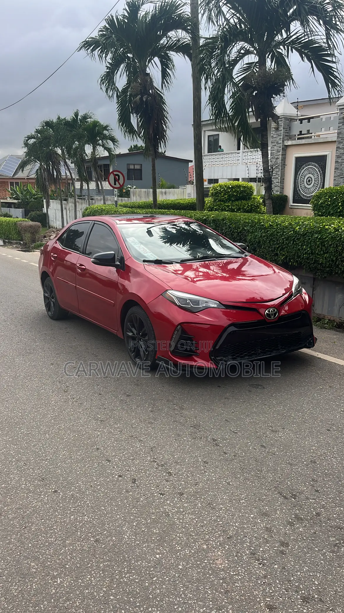 Toyota Corolla XSE 4dr Sedan (1.8L 4cyl CVT) 2017 Red
