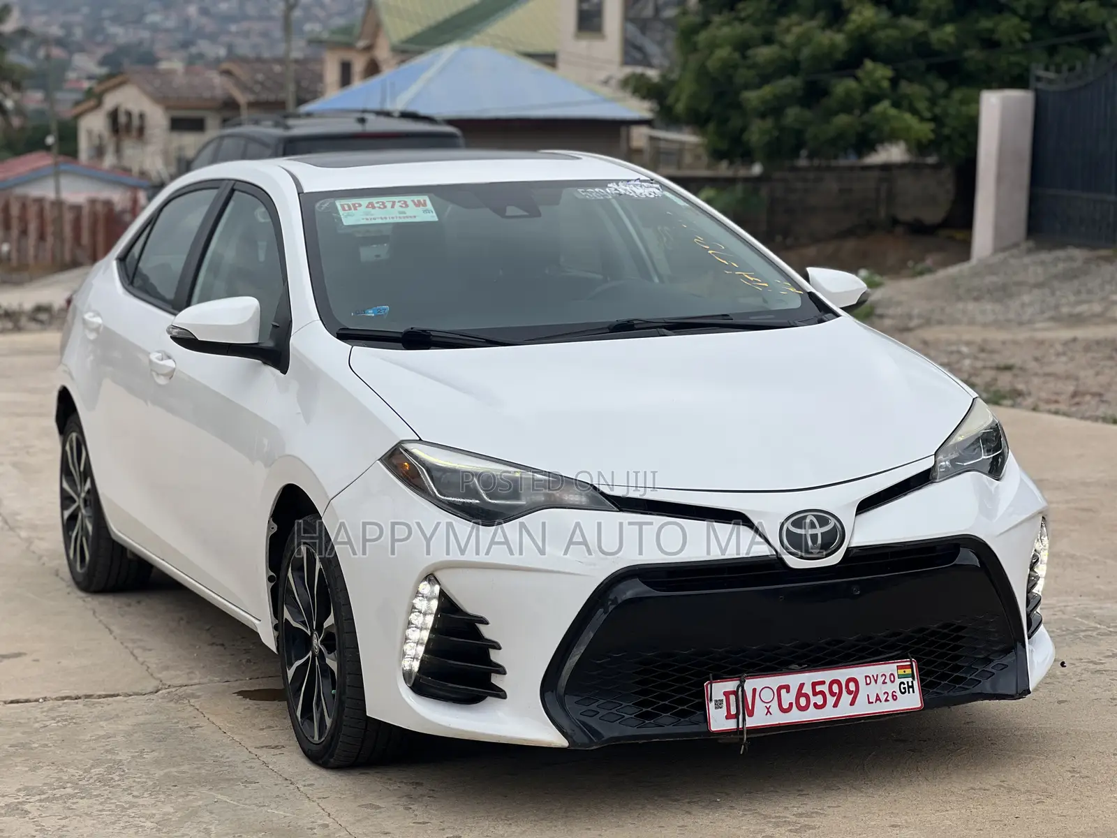 Toyota Corolla SE Special Edition 4dr Sedan (1.8L 4cyl CVT) 2017 White