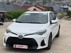 Toyota Corolla SE Special Edition 4dr Sedan (1.8L 4cyl CVT) 2017 White