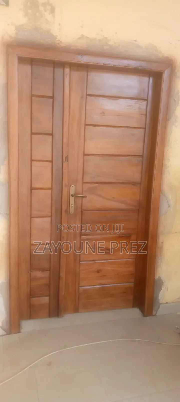 SPRAYER (Furniture)