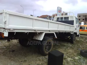 Hyundai Mighty Truck 18