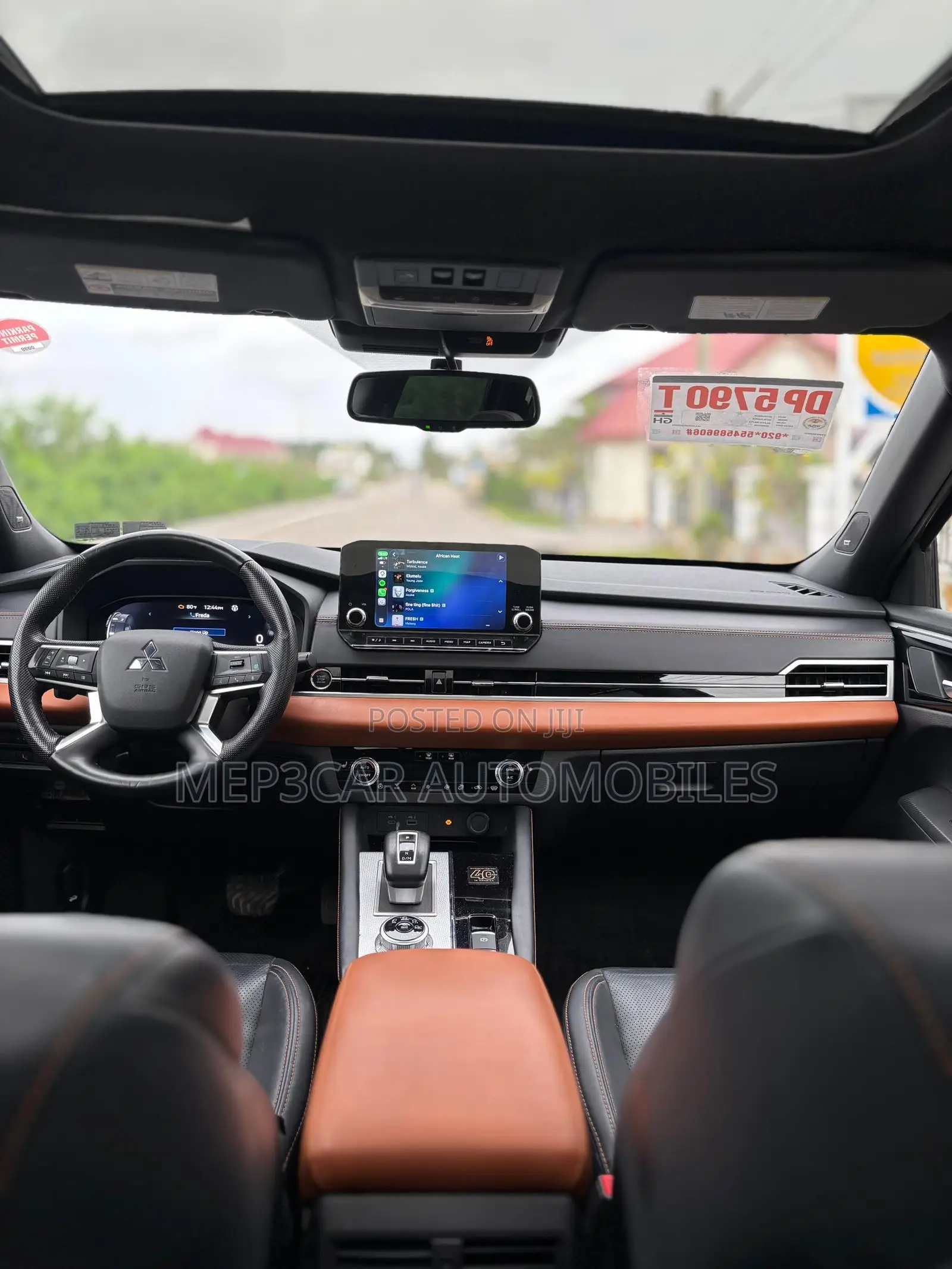 Mitsubishi Outlander 2023 Black