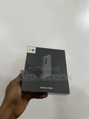 New Samsung Galaxy Fold 512 GB Black