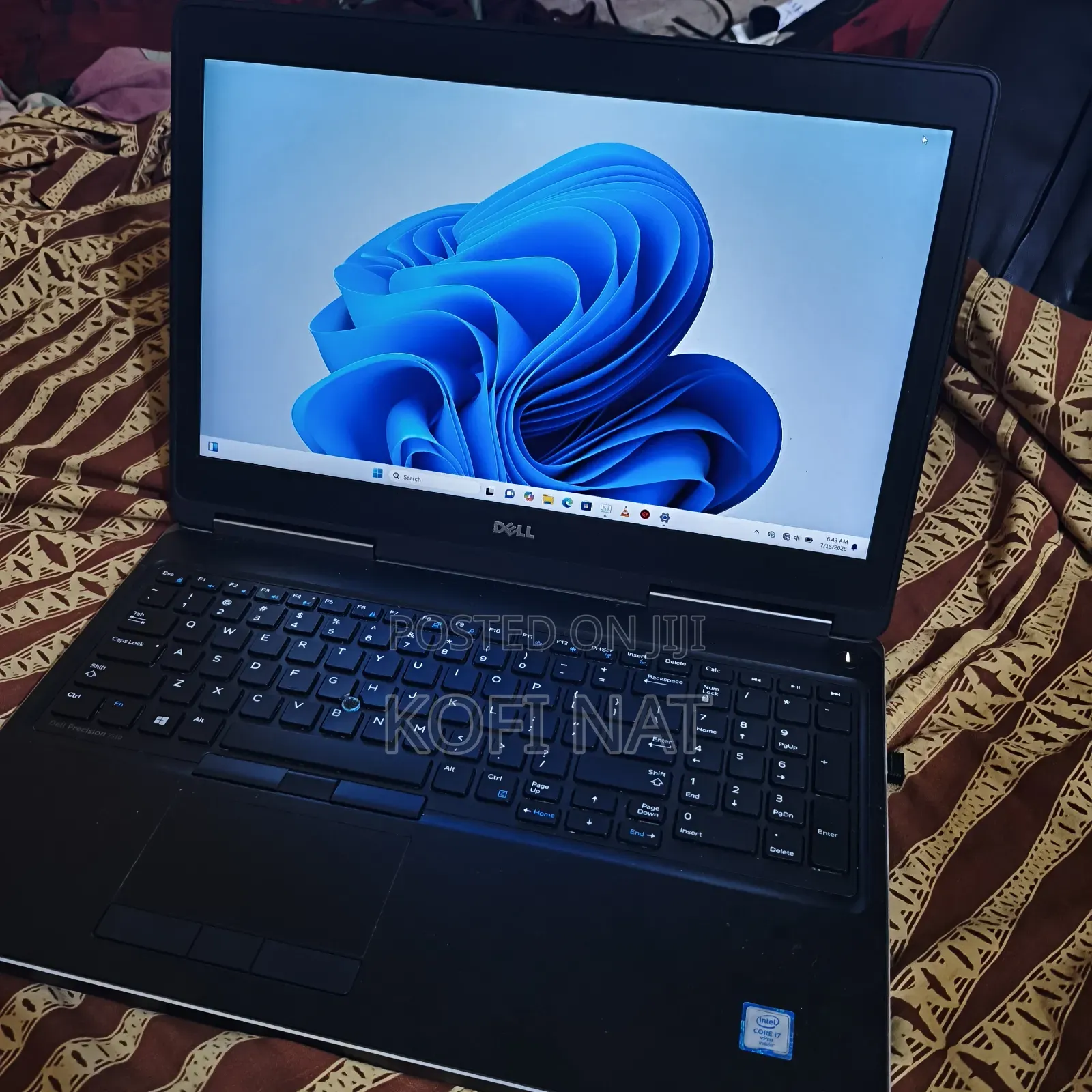 Laptop Dell Precision 7510 16GB Intel Core i7 HDD+SSD 128GB