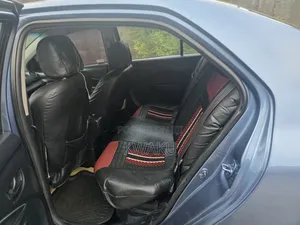 Toyota Yaris 2010 Blue