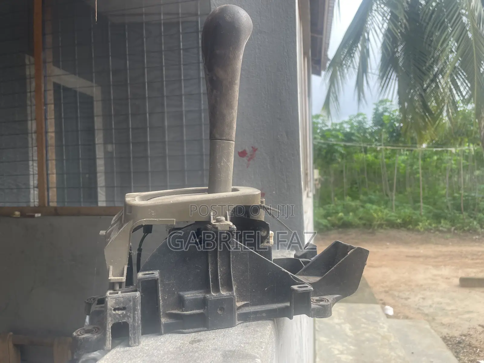Toyota Corolla 110 Gear Box and Lever