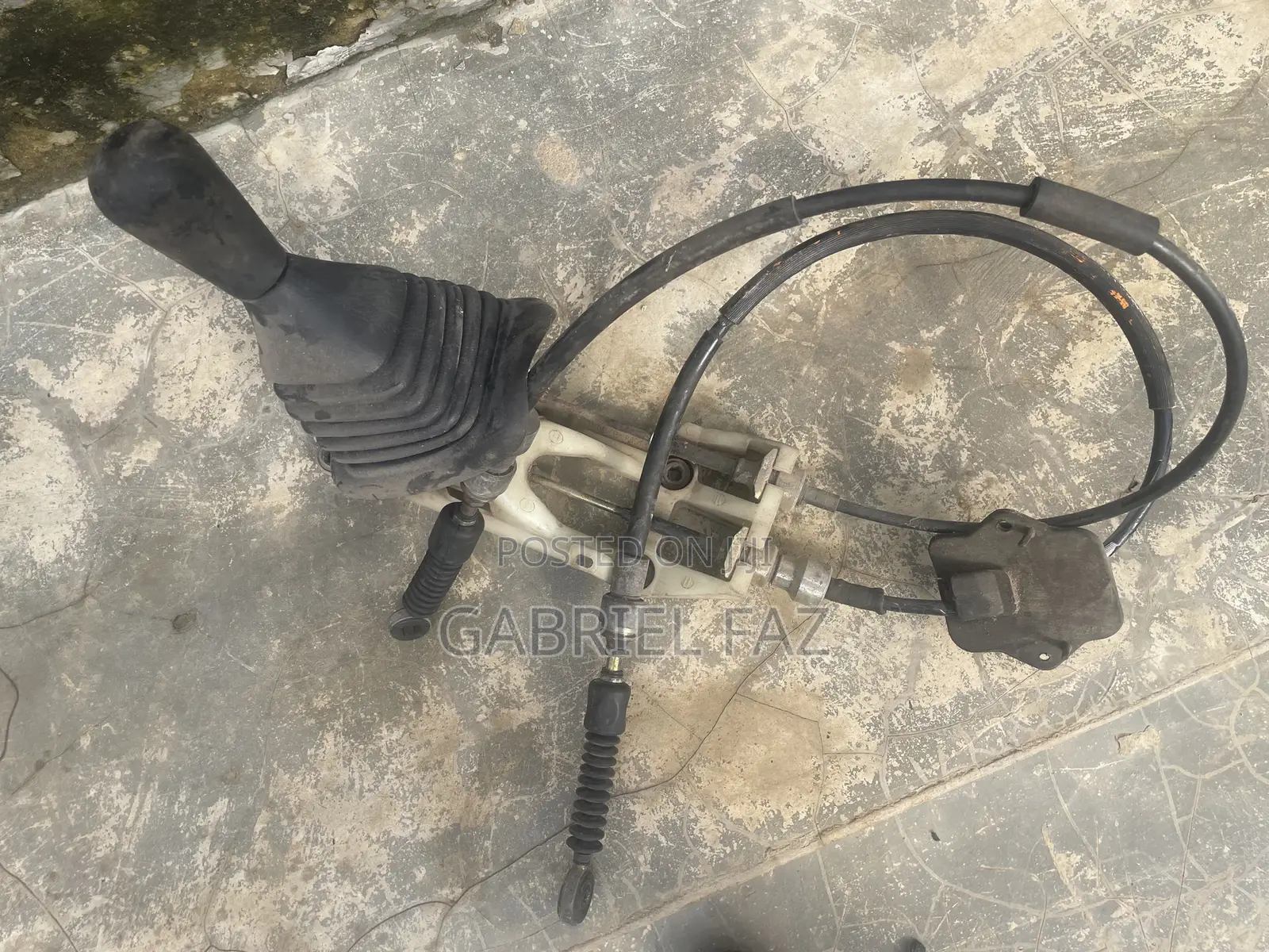 Toyota Corolla 110 Gear Box and Lever