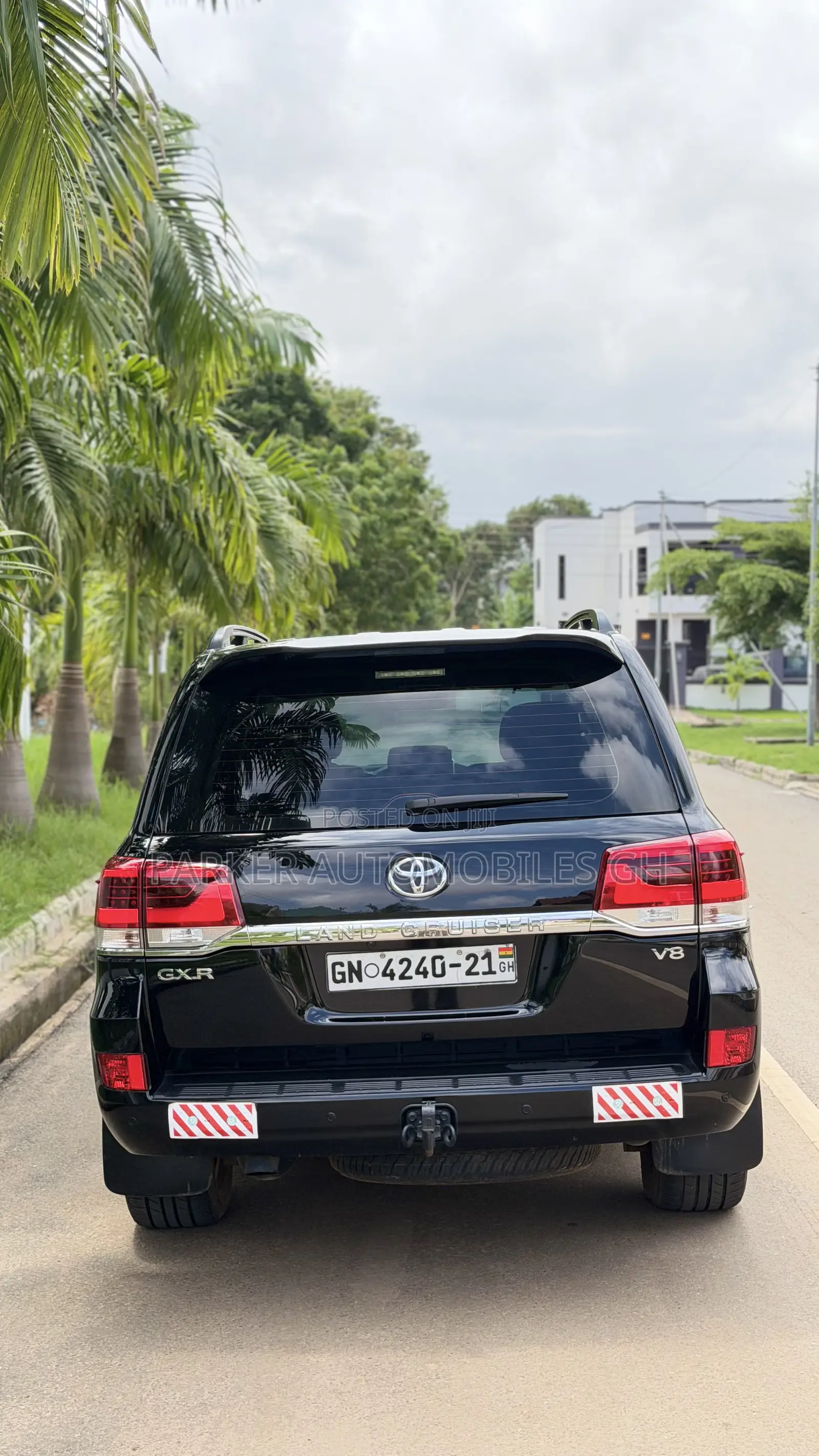 Toyota Land Cruiser 4.5 V8 GXR 2020 Black