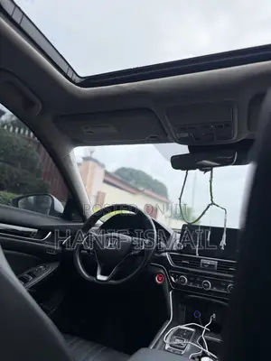 Honda Accord Touring 2.0T 2020 White