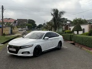 Honda Accord Touring 2.0T 2020 White