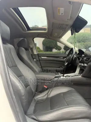 Honda Accord Touring 2.0T 2020 White