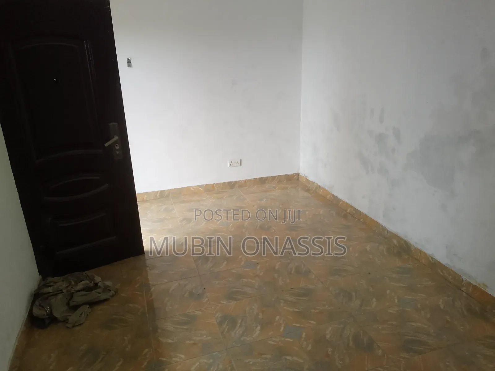 1bdrm Apartment in Items Property, School Junction for rent
