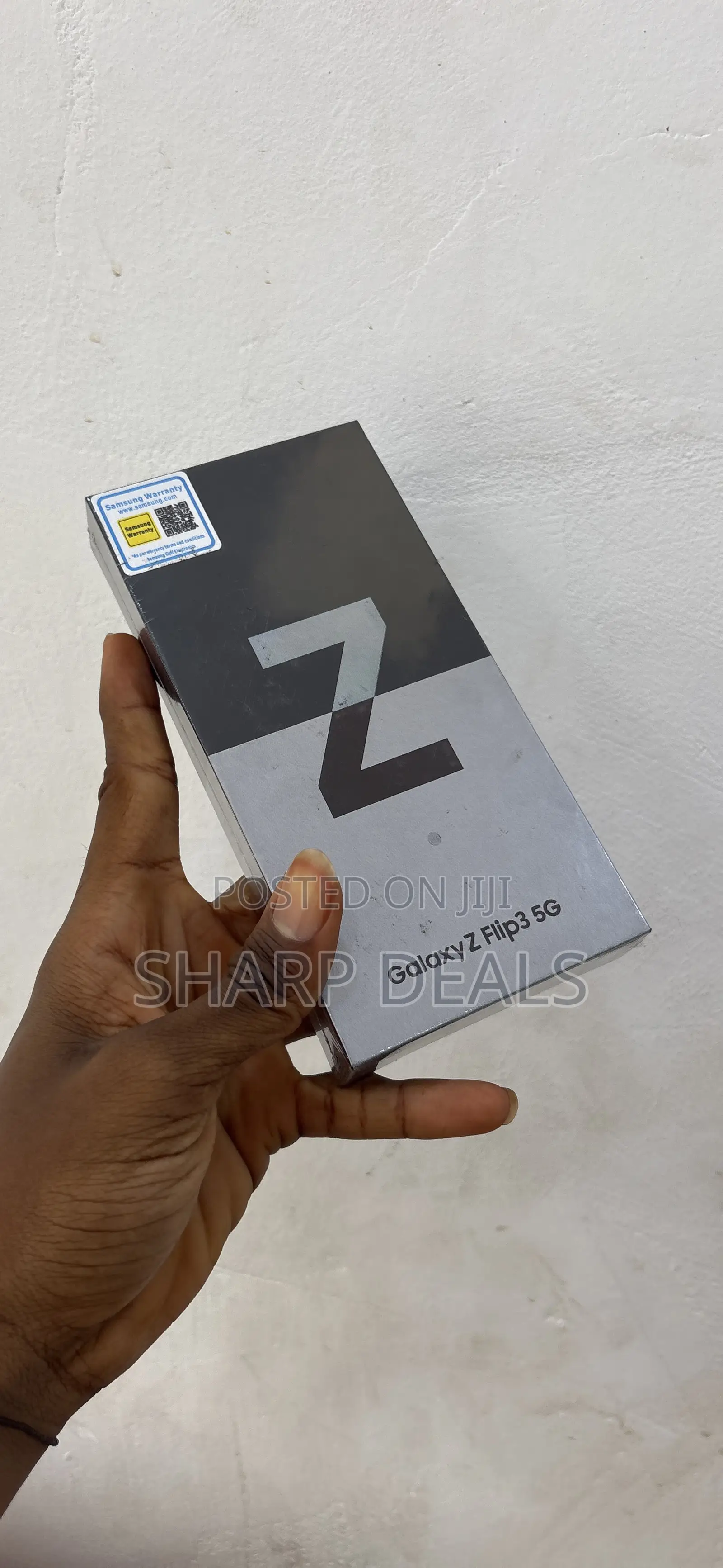New Samsung Galaxy Z Flip3 5G 256 GB Yellow