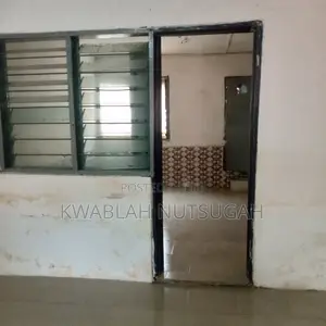 1bdrm Room & Parlour in Ravico Estate for rent