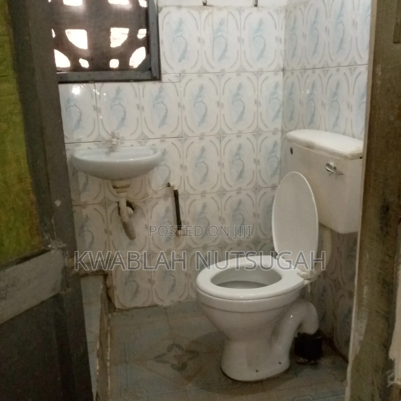 1bdrm Room & Parlour in Ravico Estate for rent