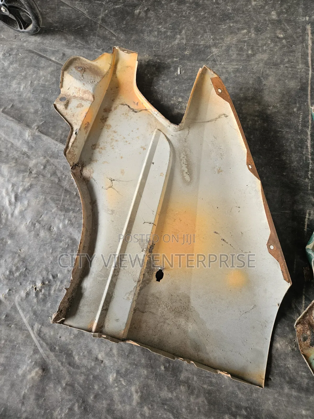 Mercedes-Benz Fenders