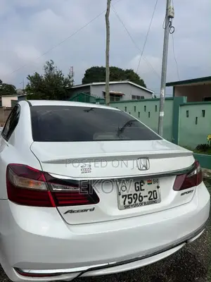 Honda Accord Sport 4dr Sedan FWD (2.4L 4cyl 2A) 2017 Off white