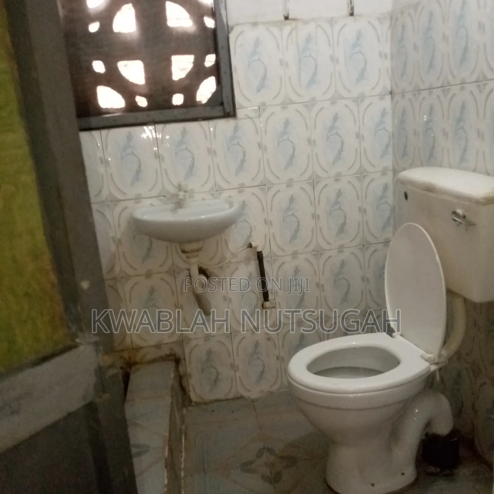 1bdrm Room & Parlour in Ravico Estate for rent