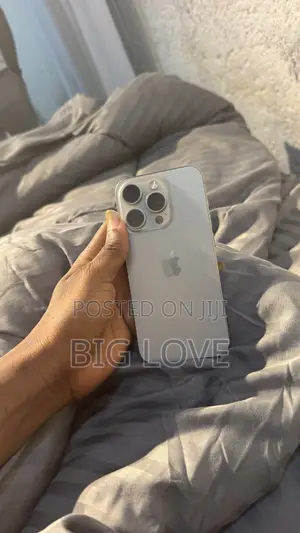 New Apple iPhone 15 Pro 128 GB Gray