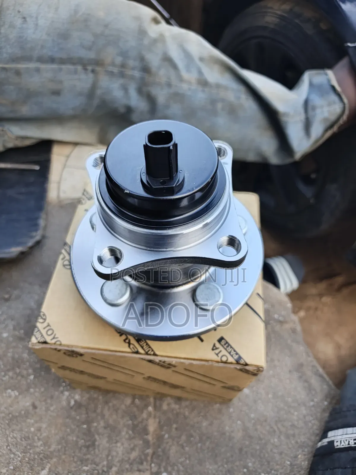Toyota Corrola 09 Back Hub 2009 to 2018