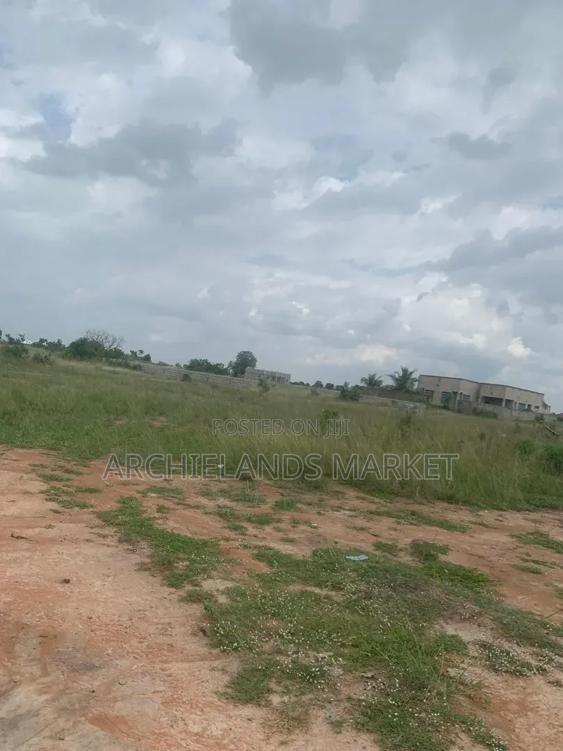 Land Available at Ayikuma