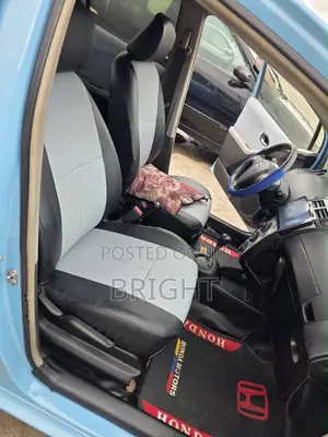 Toyota Vitz 2010 Blue